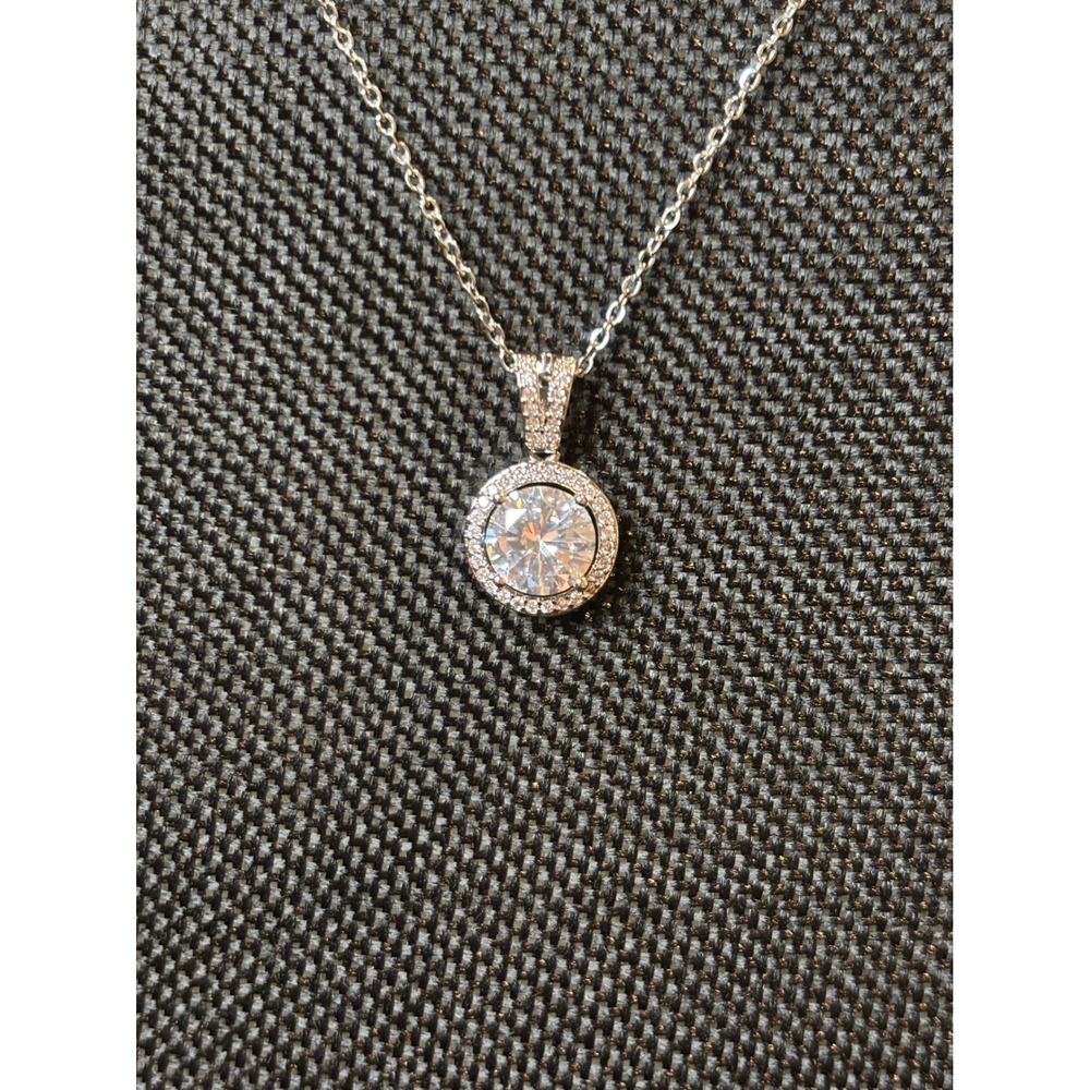 Silver Toned Round Halo Faux Diamond Pendant Necklace 18 Inch Chain